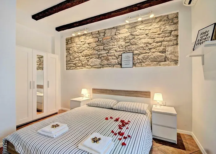 Amfiteatar Franko Apartamento Pula