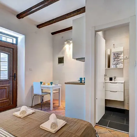 Apartmán Amfiteatar Franko Pula